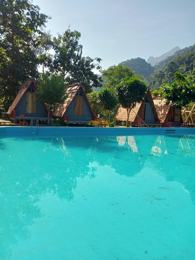 Nongkhiaw Campingsite Swimming Pool Hotel Ban Phathok Buitenkant foto