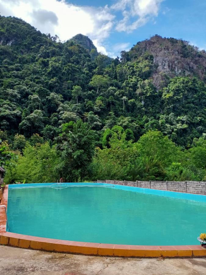 Nongkhiaw Campingsite Swimming Pool Hotel Ban Phathok Buitenkant foto